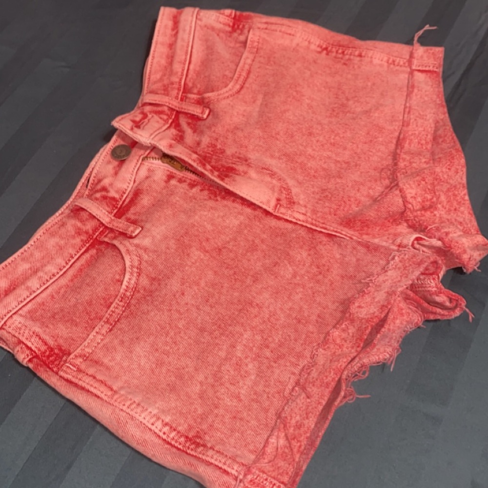 Vintage Faded Red Hollister shorts size 3